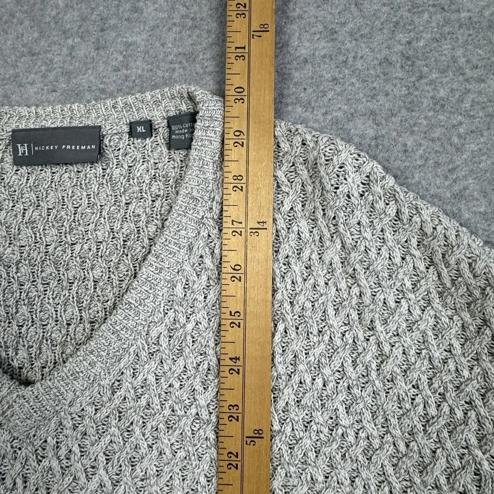 Hickey Freeman 3D Knit V Neck Sweater Mens XL Light Gray Cotton Casual Career‎